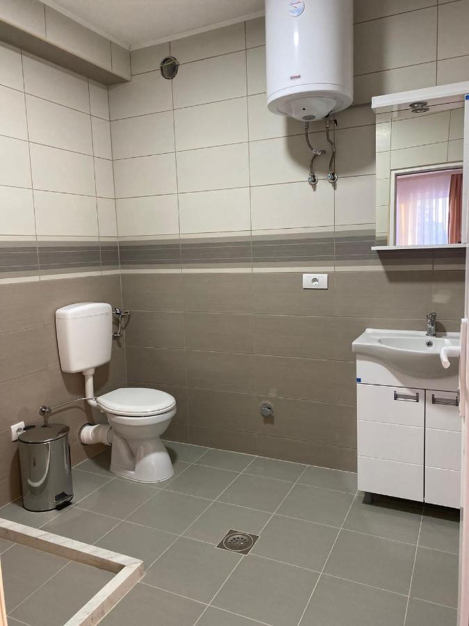Vila Centar Mb Bed & Breakfast Sjenica Ngoại thất bức ảnh